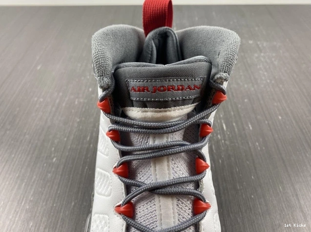 1st Kicks Shoes 9 Jordan CT8019-162 Red Fire Air 0726